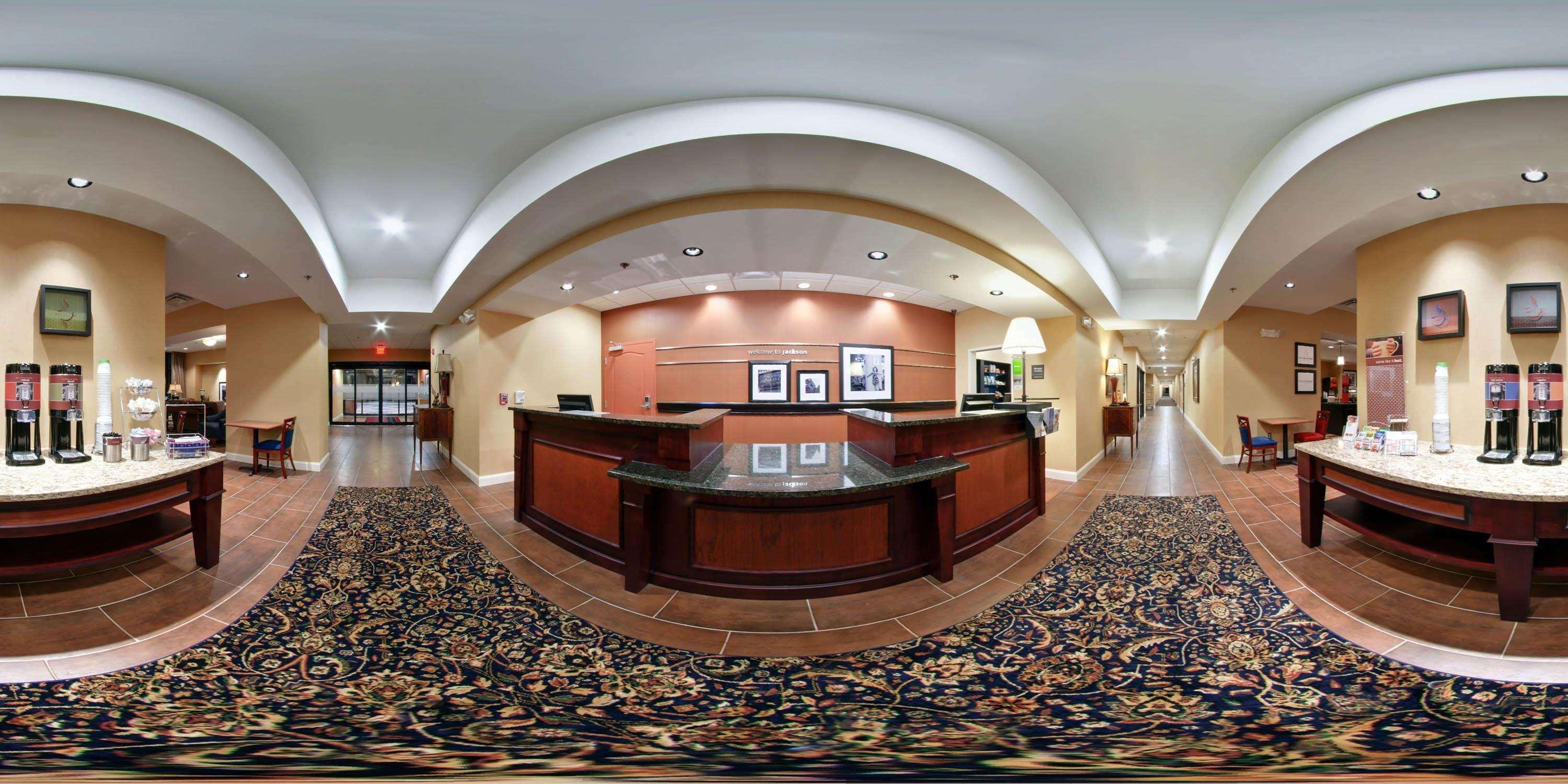 Hampton Inn Jackson-College Avenue Exterior foto